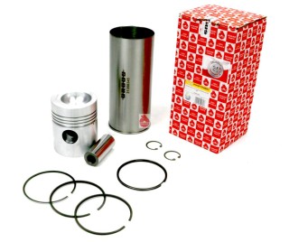 Zestaw naprawczy silnika MF3 46910000 0437890 Oryginał Ursus