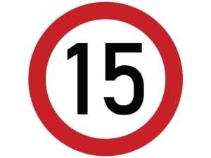 Naklejka laminowana limit prędkości 15 km/h