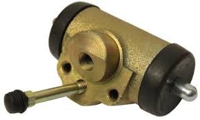 Cylinderek hamulcowy C-360 aparts 50526200