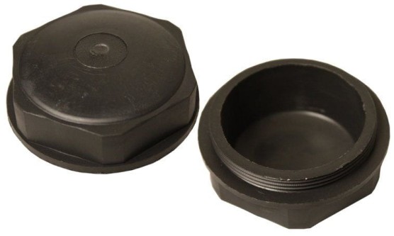 Nakrętka M65X2 piasty koła plastikowa C-330 C-360 50015951
