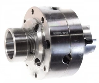 Obudowa mechanizmu różnicowego C-330 42250050 Skropol